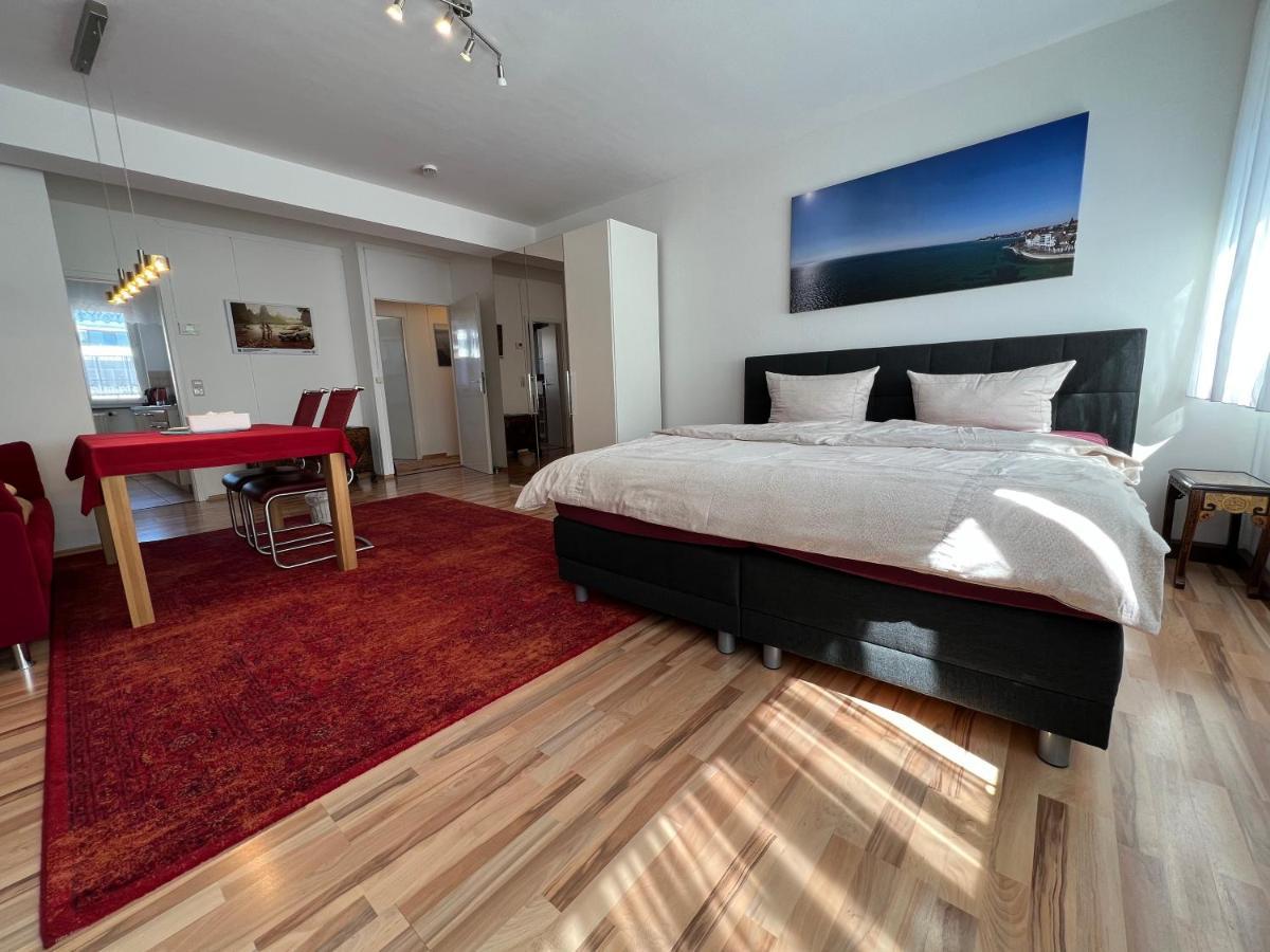 Haus Pia Executive Apartments フリードリヒスハーフェン エクステリア 写真