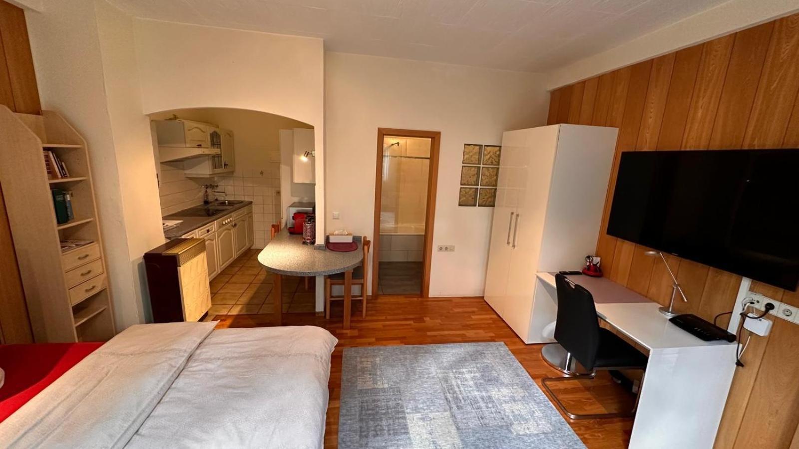 Haus Pia Executive Apartments フリードリヒスハーフェン エクステリア 写真