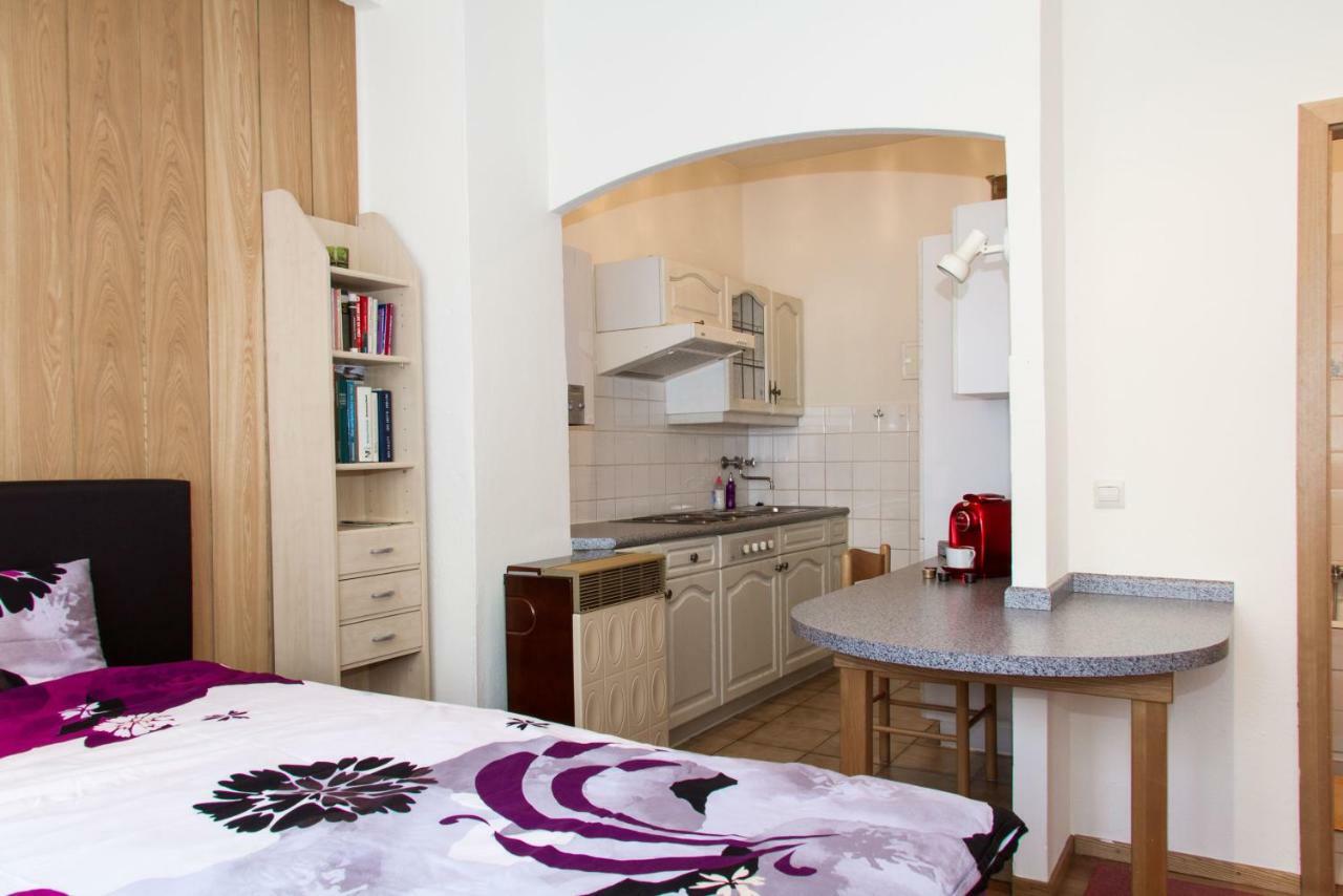 Haus Pia Executive Apartments フリードリヒスハーフェン エクステリア 写真